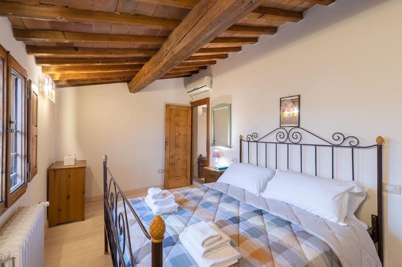 San Zanobi Nest In * Florença